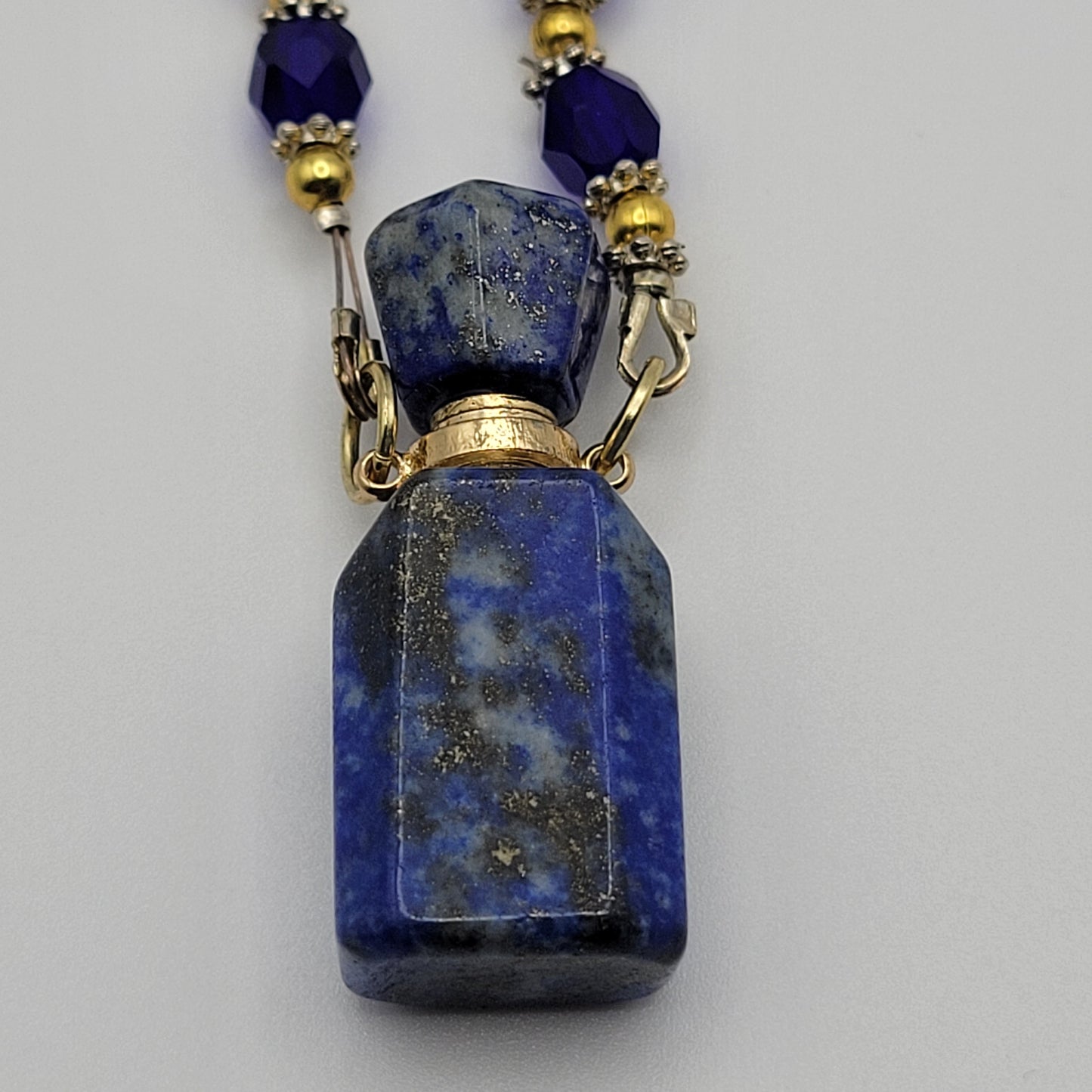 Lapis Lazuli 31' essential oil bottle necklace